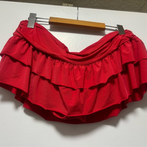 Kenneth Cole Reaction Red Ruffled Swimwear - Picture 3 of 3